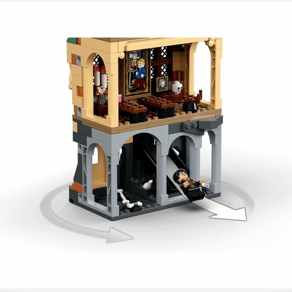 New LEGO 76389 Harry Potter Hogwarts Chamber of Secrets Factory Sealed Retired